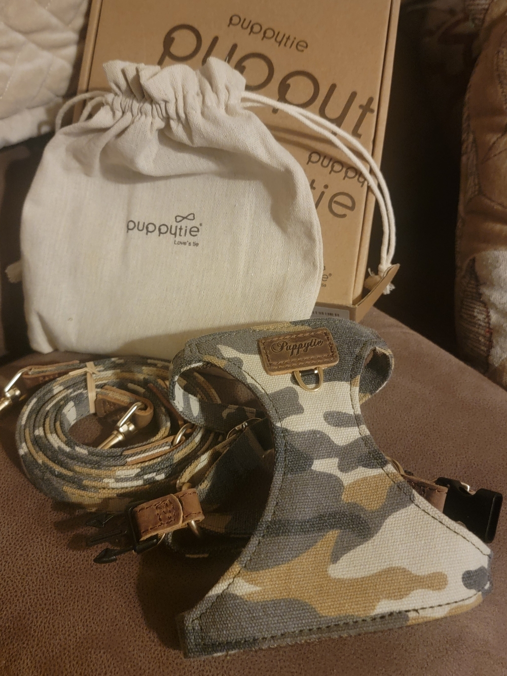 Puppytie Camo Dog Harness and Leash Set Size Medium NWT